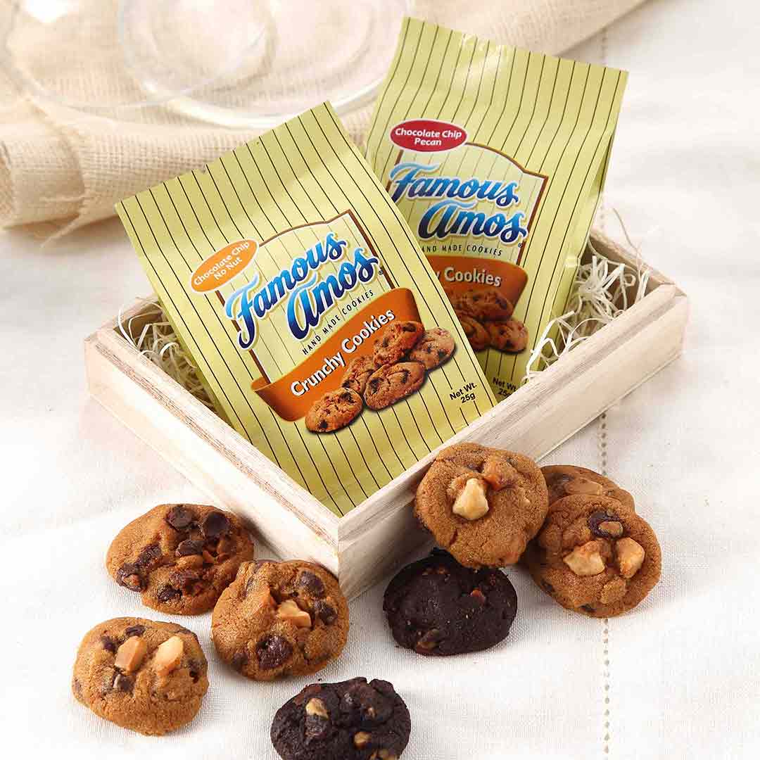 famous amos cookies